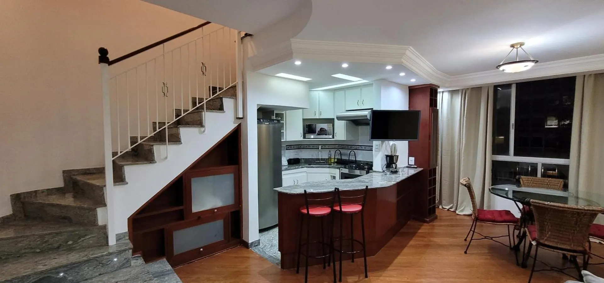 Excelente Duplex - 1 Quadra Av. Paulista Apartment Sao Paulo Brazil