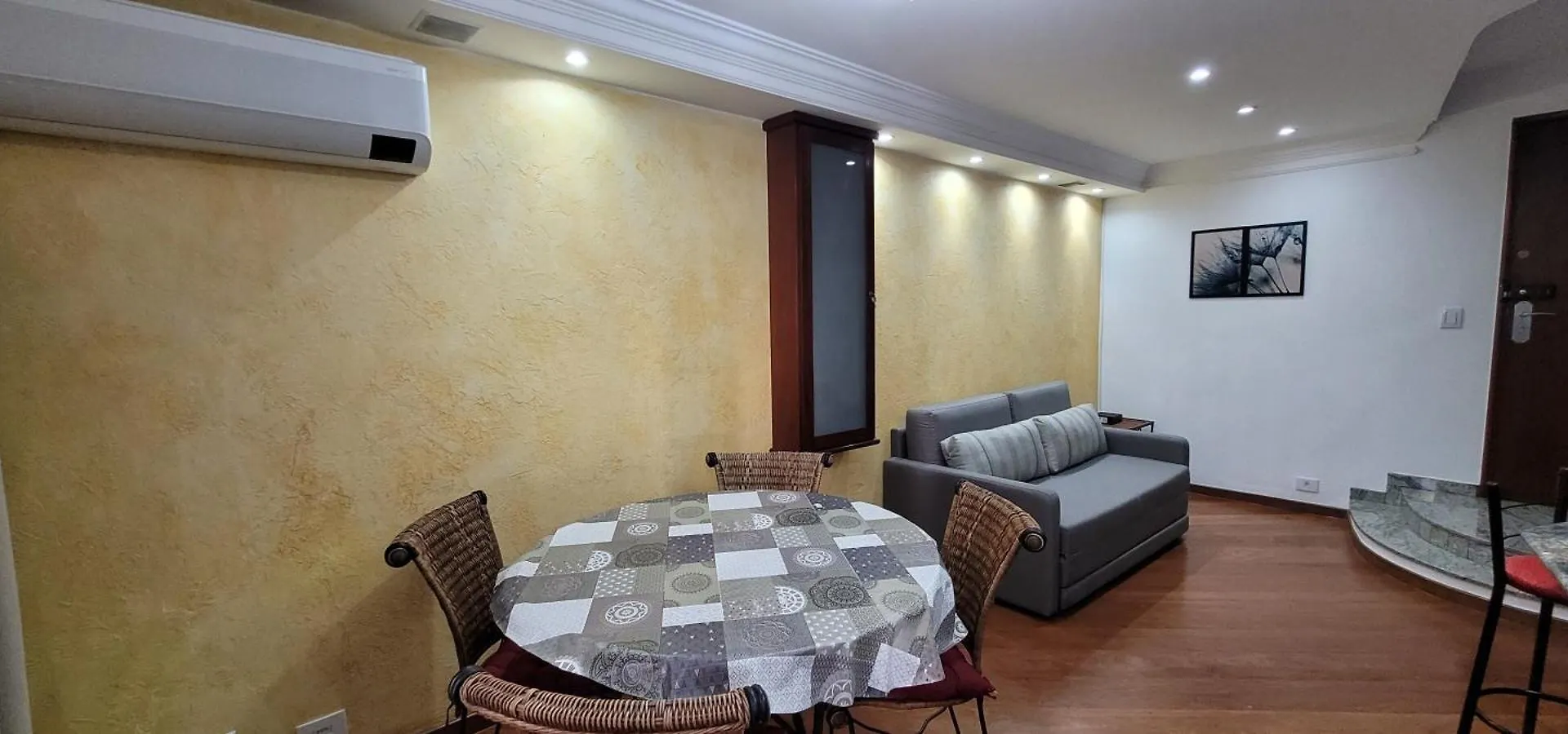 Excelente Duplex - 1 Quadra Av. Paulista Apartment Sao Paulo Brazil